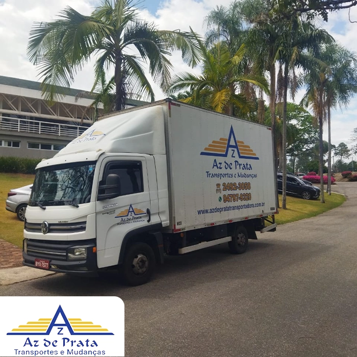 Serviço de transporte de cargas completo